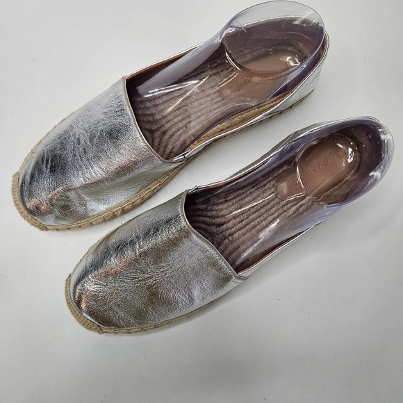 Banana Republic Silver Espadrilles Slip On Shoes Women's 10 - Picture 2 of 9